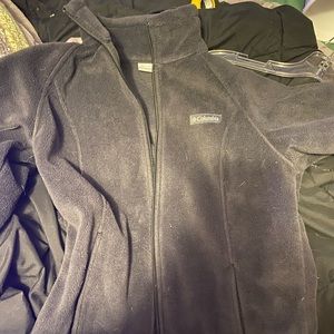Columbia womens dark grey fleece jacket